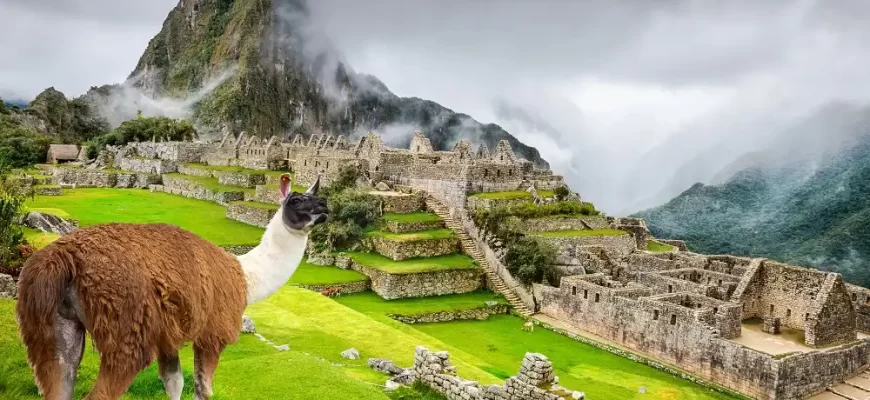 Руїни в Перу
